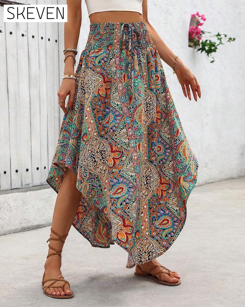 Ein elastischer Bund, Retro-Prints und ein Rock mit abgerundetem Saum