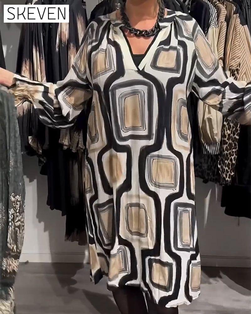 Robe ample à imprimé géométrique et col en V