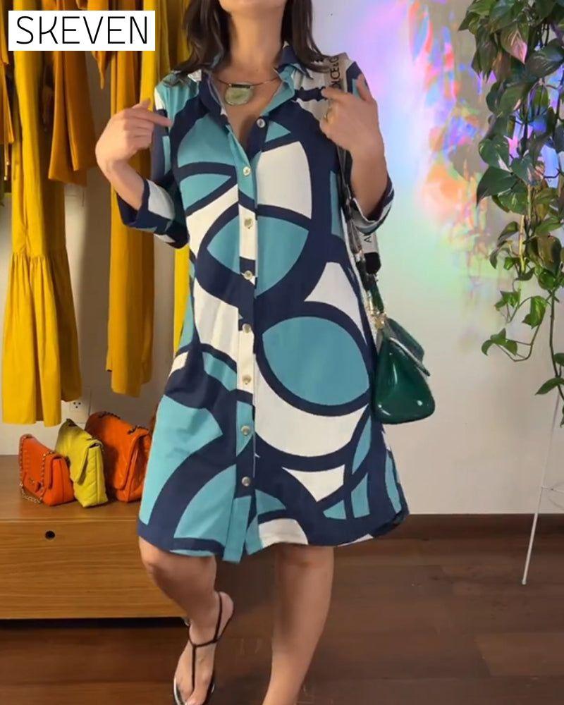 Long-sleeved buttoned printed dress