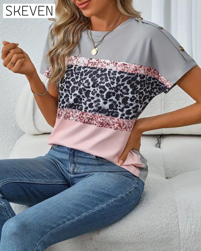 Rundhals-T-Shirt mit Leopardenmuster und Farbblock-Design
