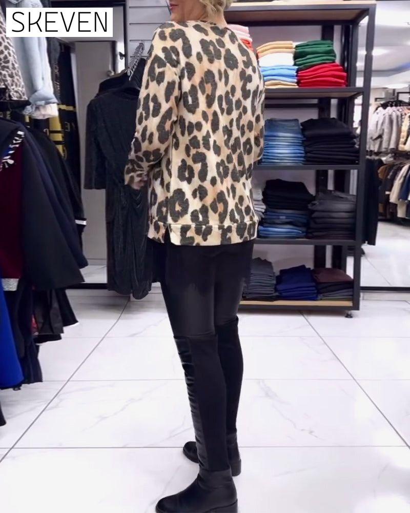 Lässige Bluse mit V-Ausschnitt, Leopardenmuster und Spitzeneinsatz