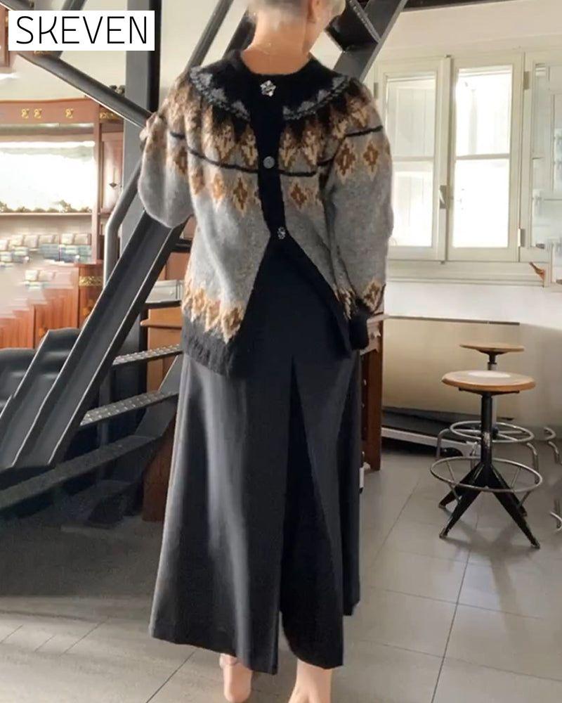 Pullover mit kontrastierendem geometrischem Muster
