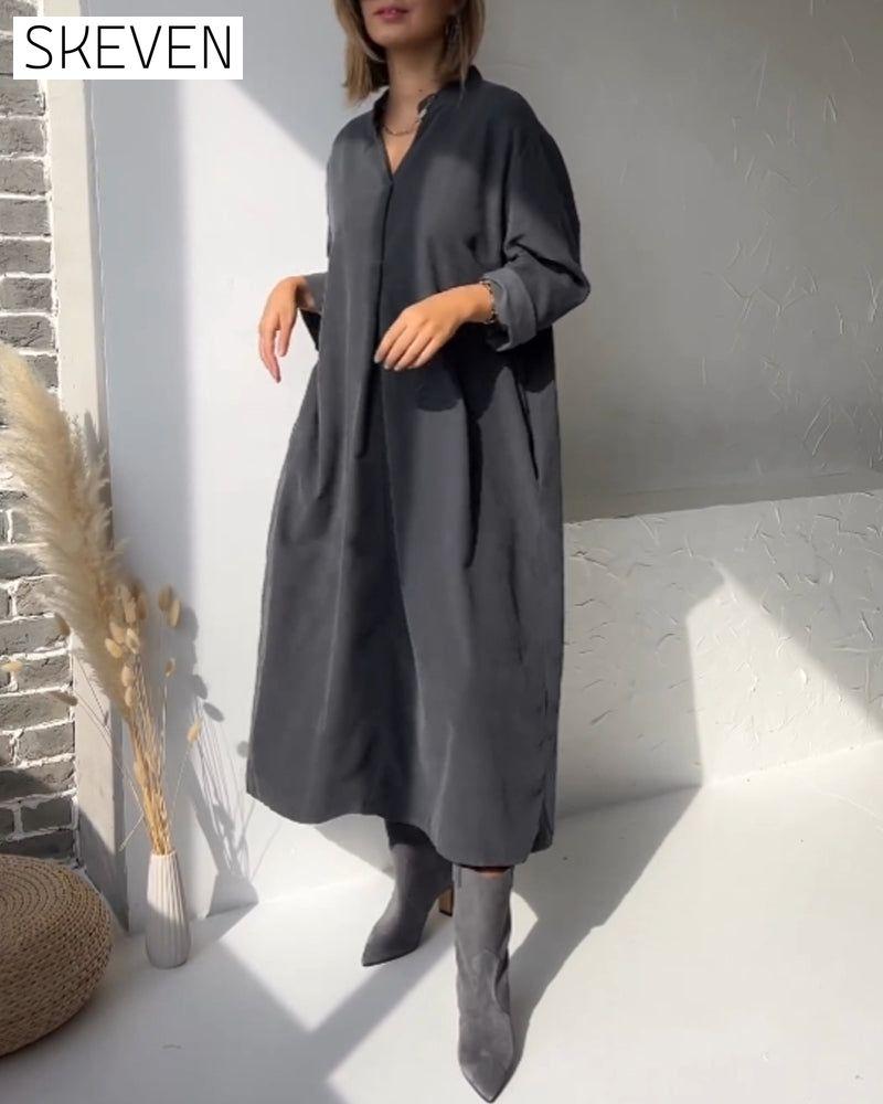 V-neck solid color pocket dress