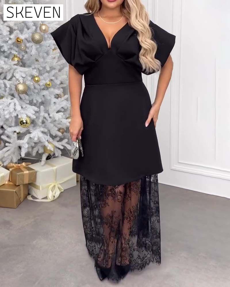 Deep V Fashionable Lotus Lace Skirt Set