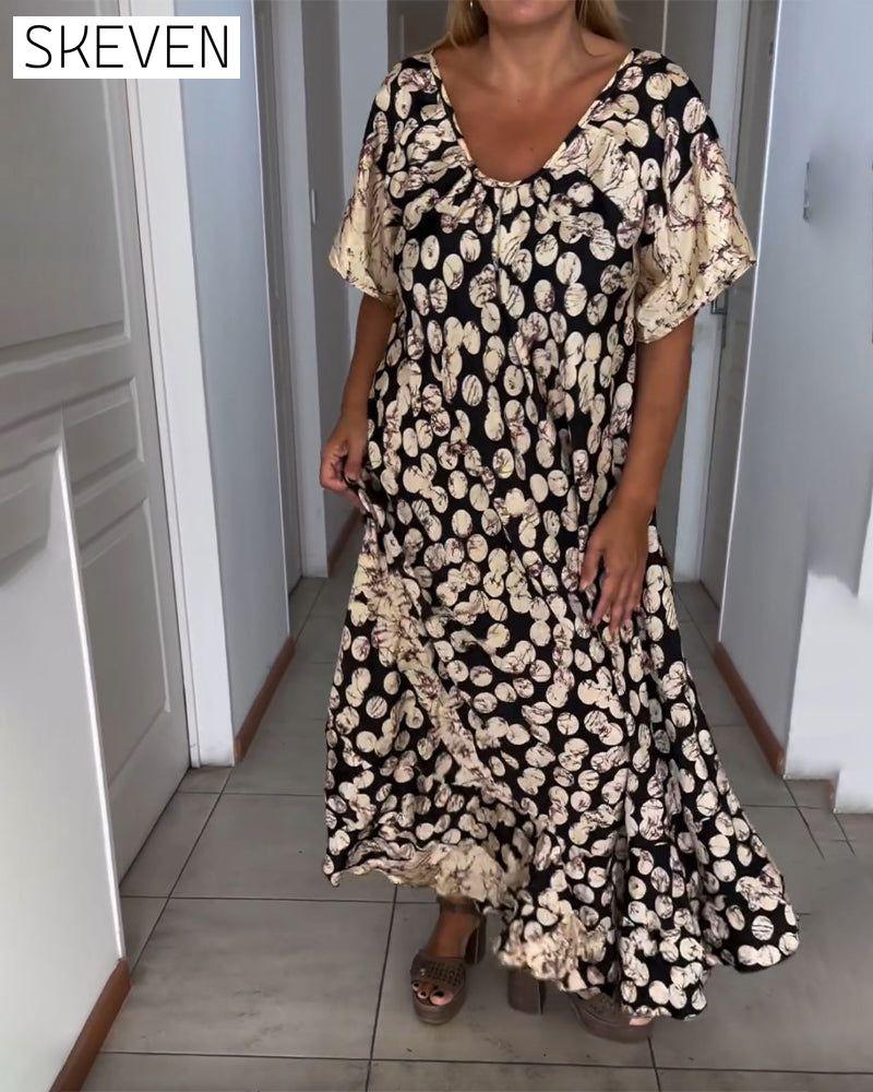 Kurzarmkleid mit V-Ausschnitt und Print