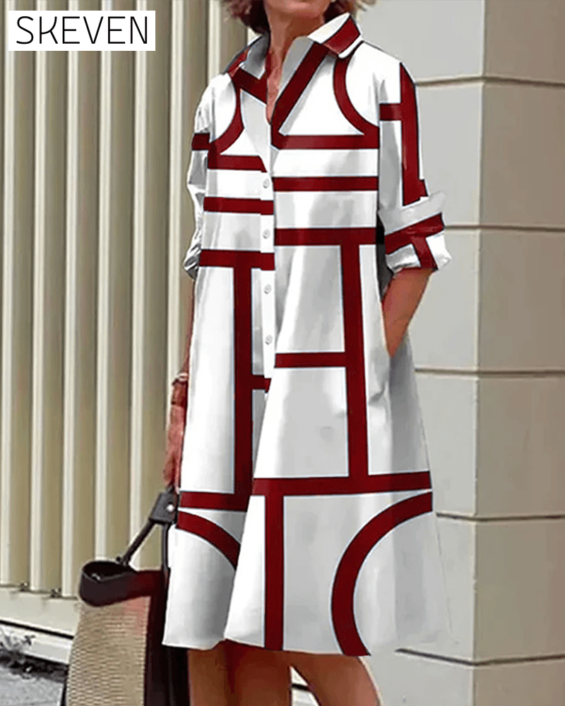 Kleid mit geometrischem Taschenmuster