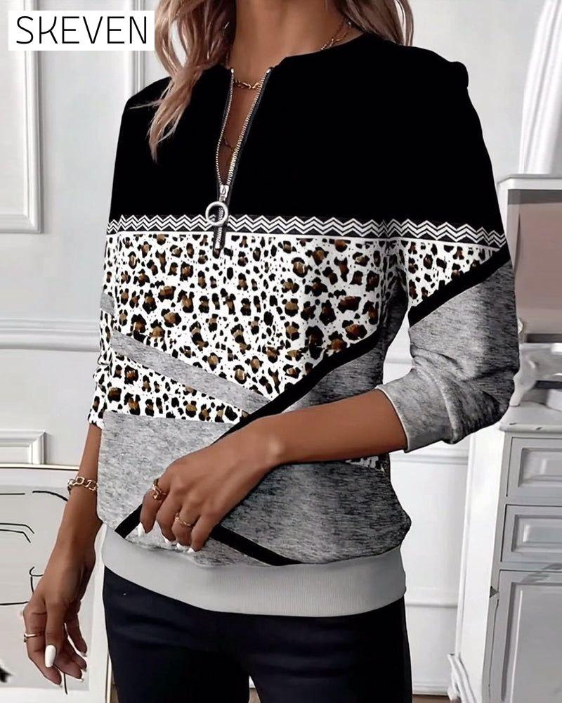 Sweatshirt mit Reißverschlusskragen und Aufdruck