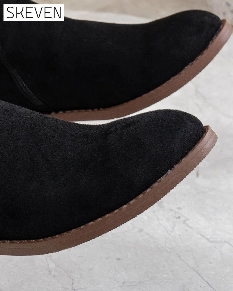 Modische hohe Stiefel für Damen