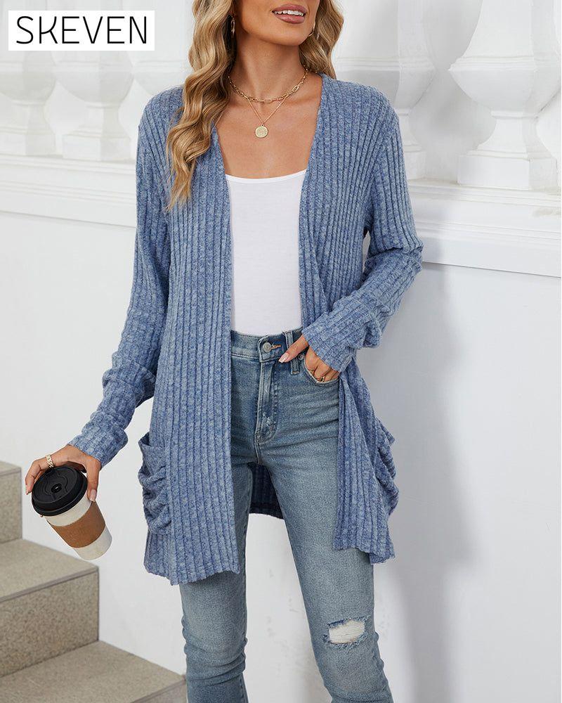 Lässige, einfarbige Strickjacke mit langen Ärmeln und Taschen