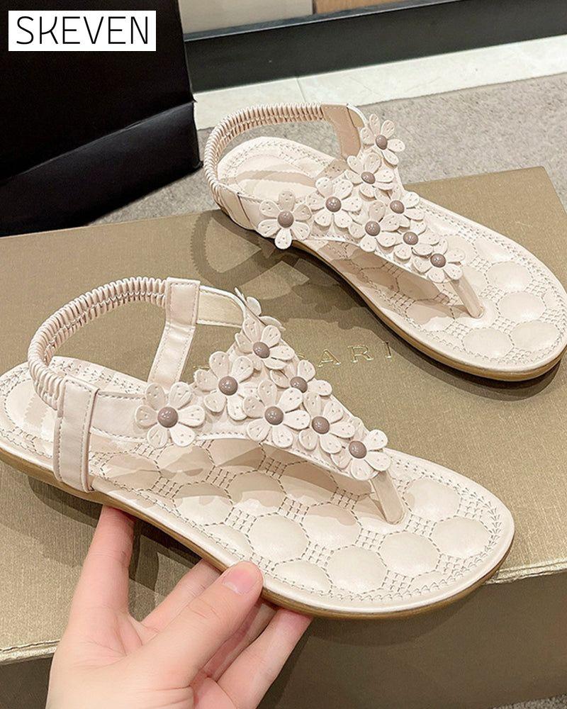 Beach Sandals with 3D Flowers