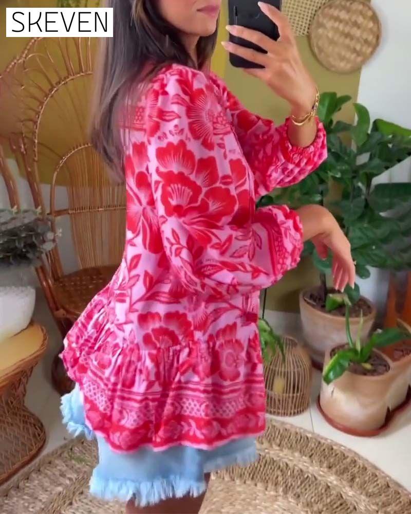 Floral print deep V blouse