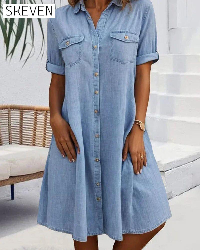 Kurzarmkleid mit Reverskragen und Knöpfen