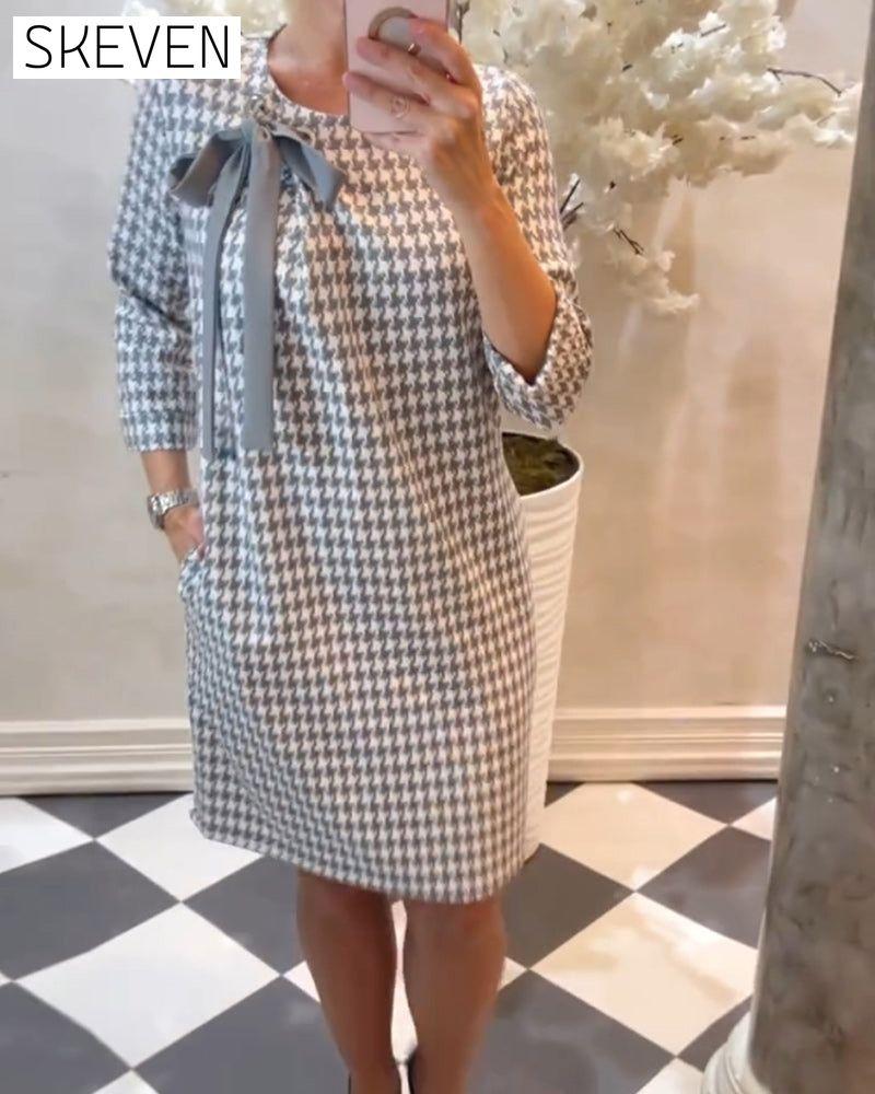 Elegantes Kleid mit Hahnentrittmuster