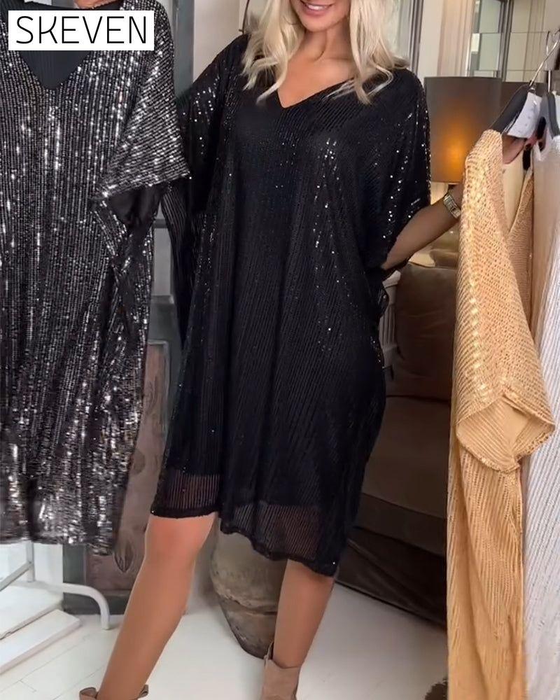 Paillettenbesetztes Freizeitkleid mit V-Ausschnitt