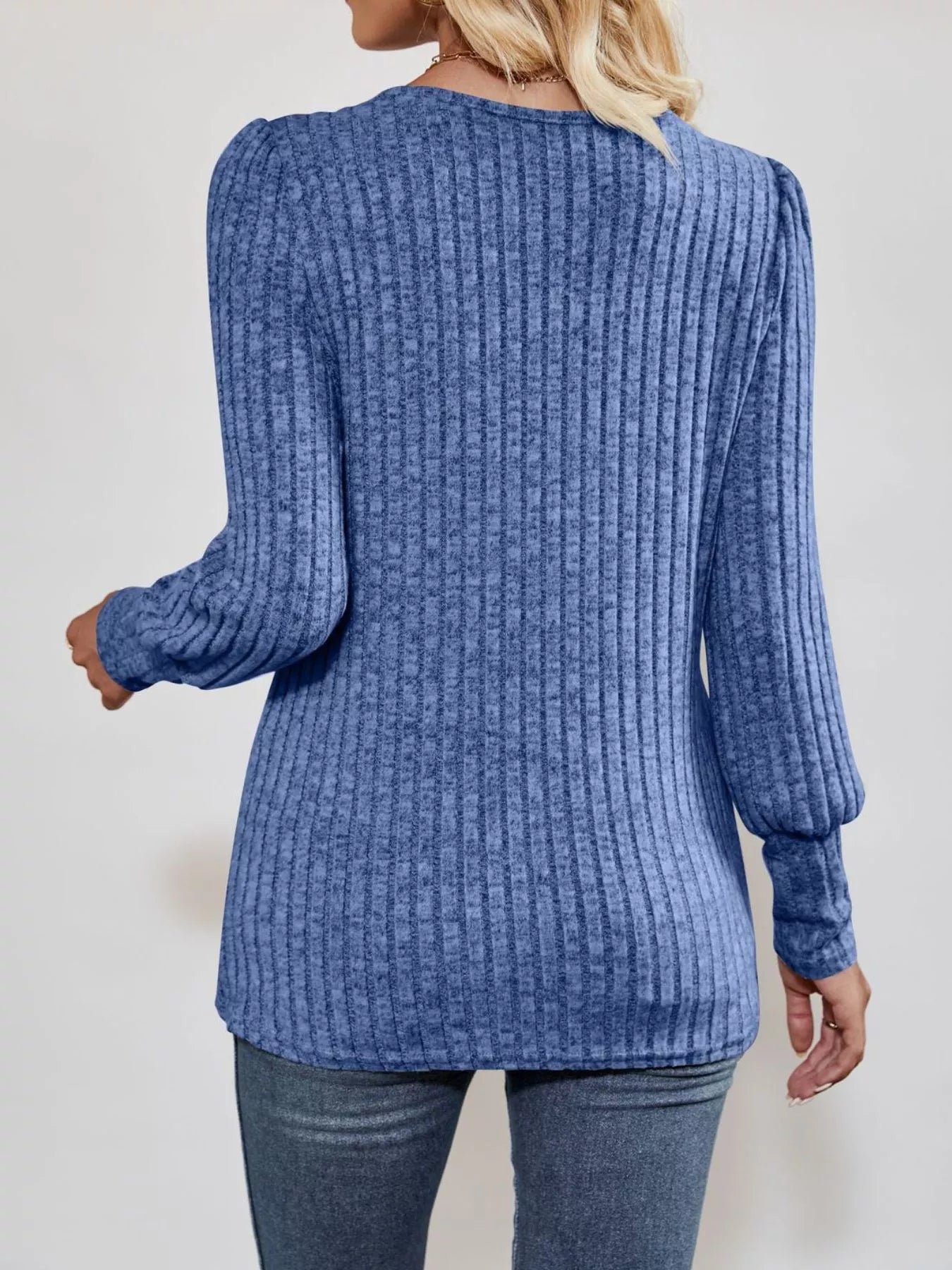 Langärmliges T-Shirt mit Rippstrickschlitz