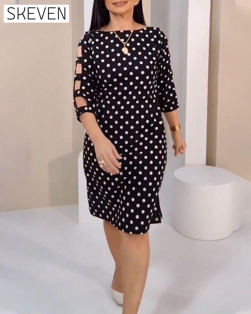 Robe à pois à col rond