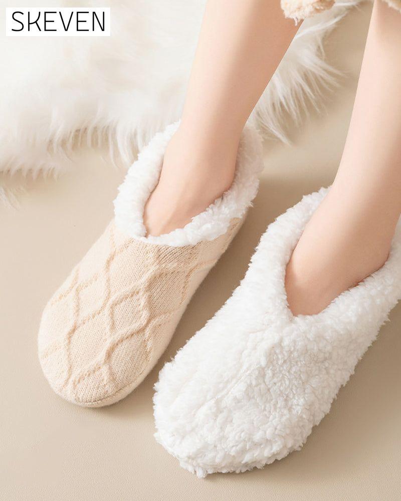 Cozy anti-slip thermal floor socks