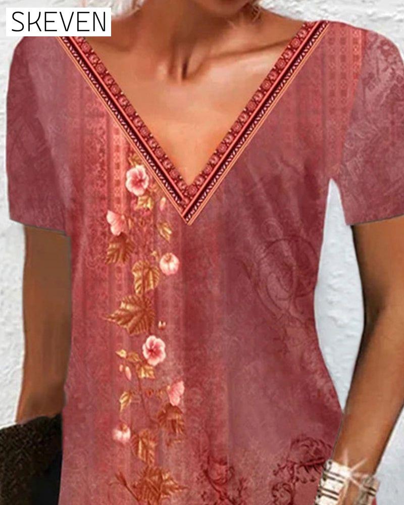 Kleid mit Blumenmuster und kurzen Ärmeln