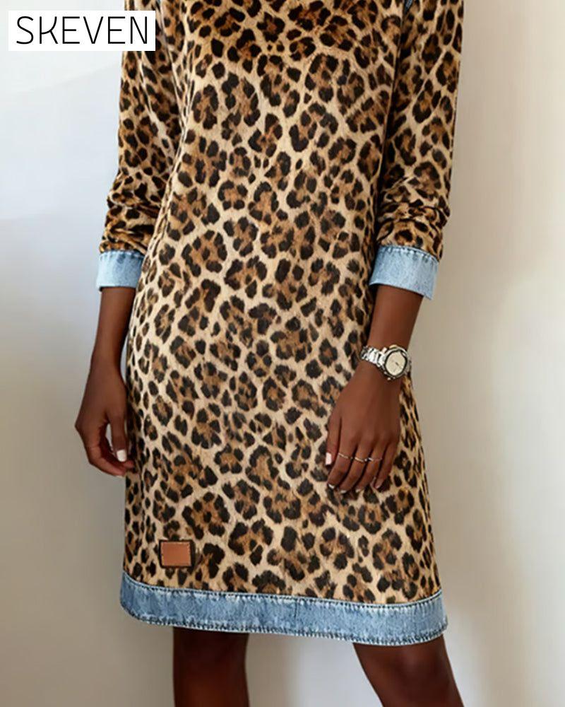 Etuikleid mit Leopardenmuster und Revers