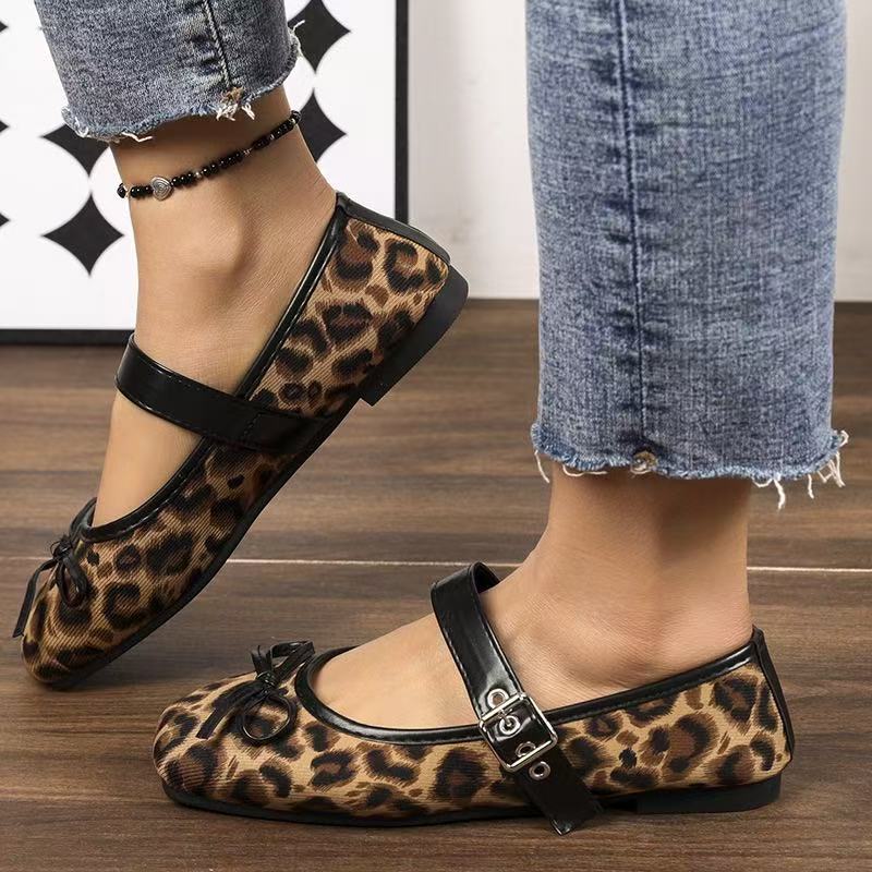 Mary Jane Women's French-style Large-size Square-toe Flat Shoes With A Bow Detail