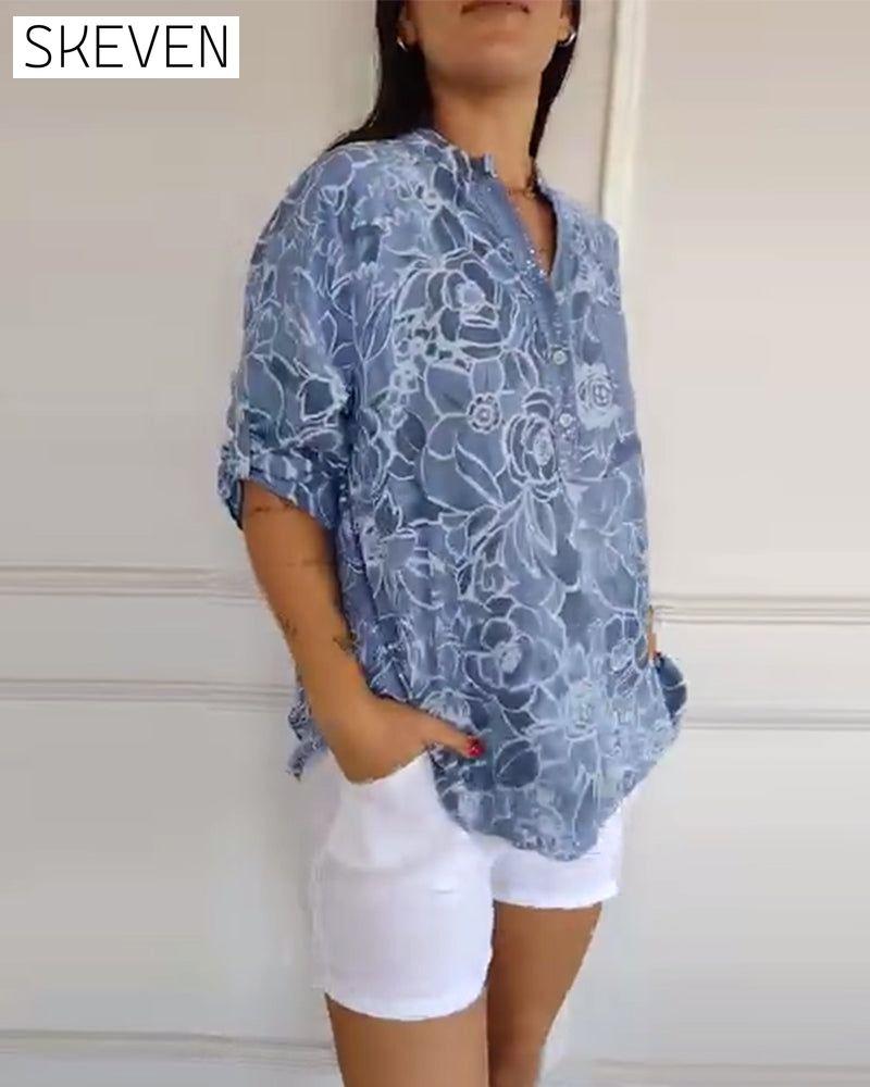 Bedruckte Bluse mit V-Ausschnitt und Knopfleiste