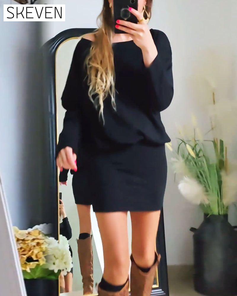 Modisches, einfarbiges Kleid mit Rundhalsausschnitt, hüftbetontem Schnitt und langen Ärmeln