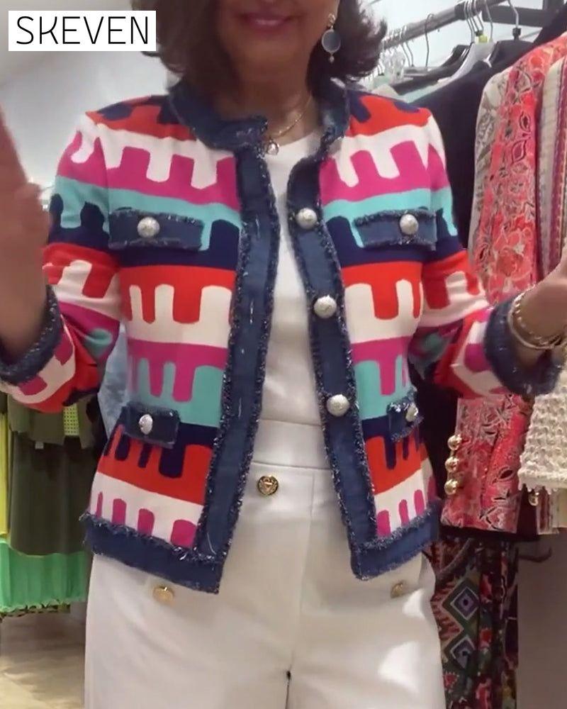 Jacke mit rohen Kanten, Knöpfen und farbenfrohem Print