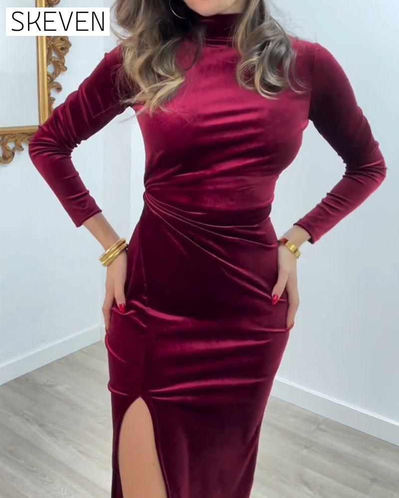 Lässiges Kleid mit abstraktem Muster
