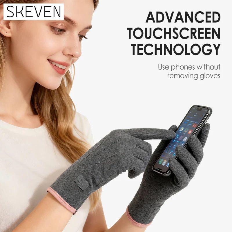Warm And Windproof Gloves With Touchscreen Function And Anti-Slip Grip