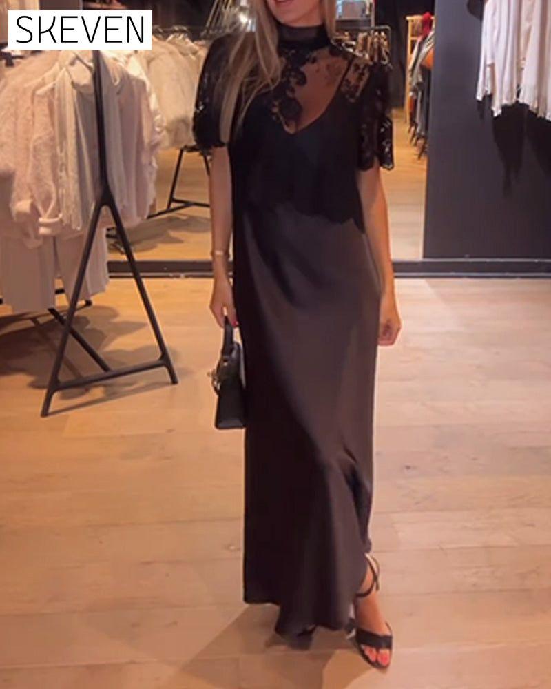 Ensembles chemisier en dentelle et résille et robe nuisette drapée