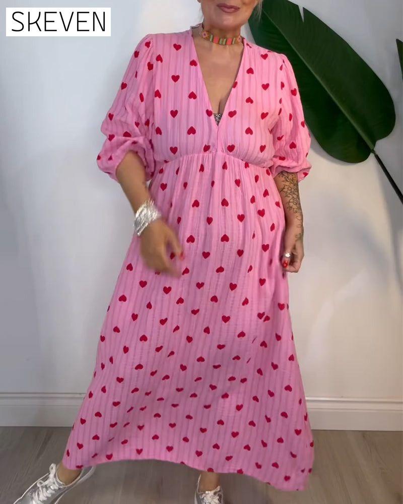 Robe élégante à col en V et imprimé cœur