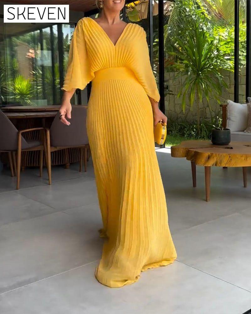 Pleated waist-cinching dress