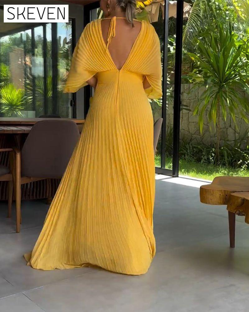 Pleated waist-cinching dress