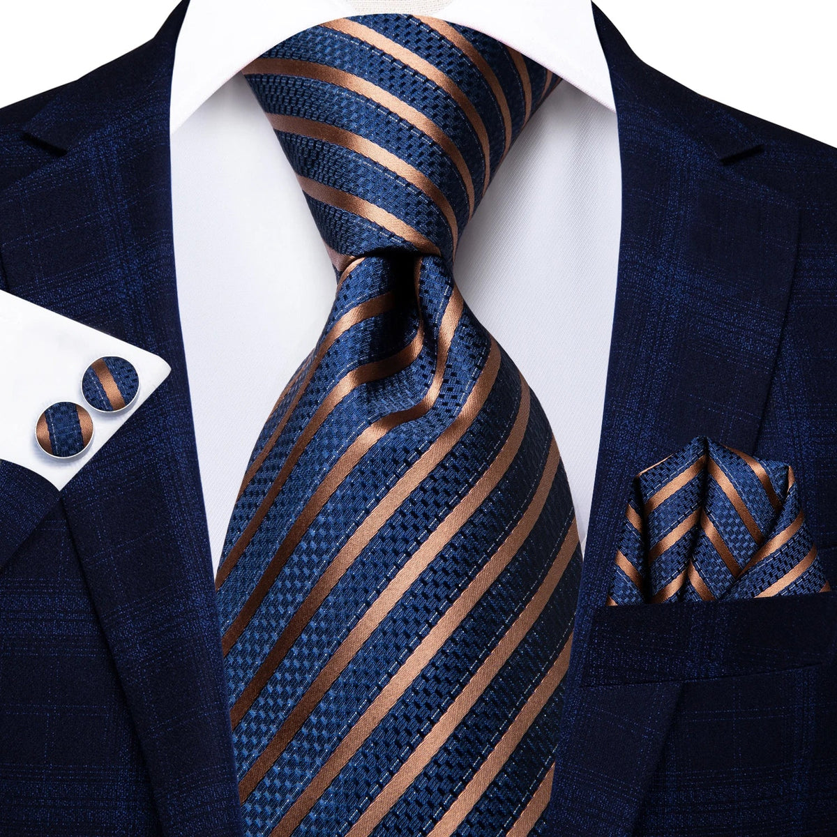 Quality Men's Tie: How to Tie Men's Tie Guide