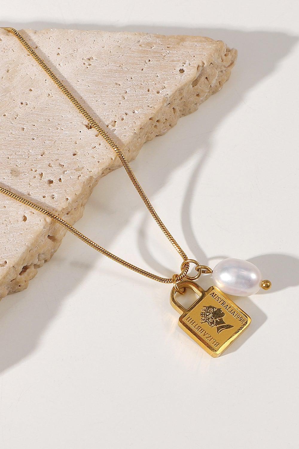 Blue Zone Planet |  Pearl Lock Pendant Necklace