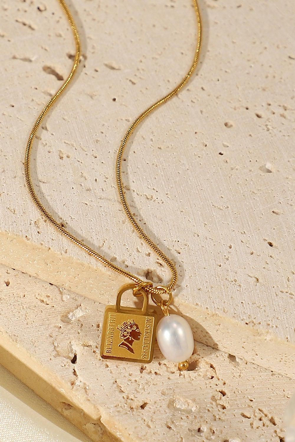 Blue Zone Planet |  Pearl Lock Pendant Necklace