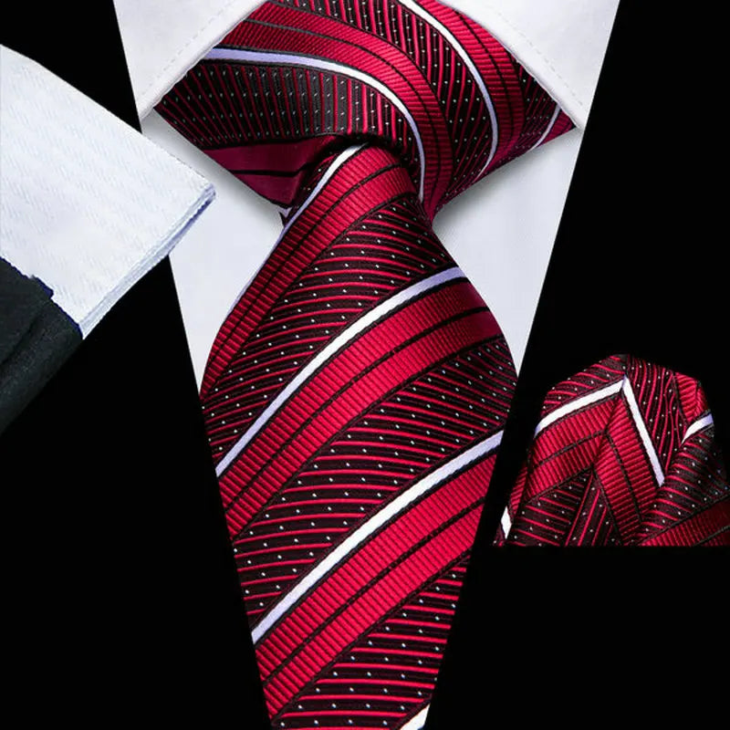 Men's Pocket Square Folding Guide for Travel Style
