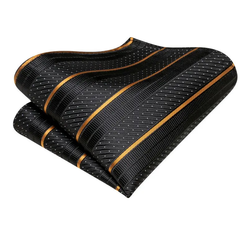 Men's Pocket Square Folding Guide for Travel Style