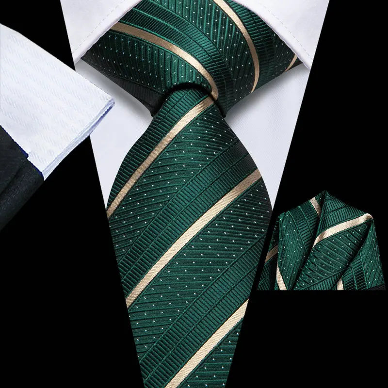 Men's Pocket Square Folding Guide for Travel Style