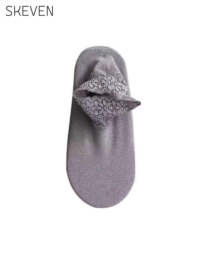 Chaussettes chaudes en dentelle tendance
