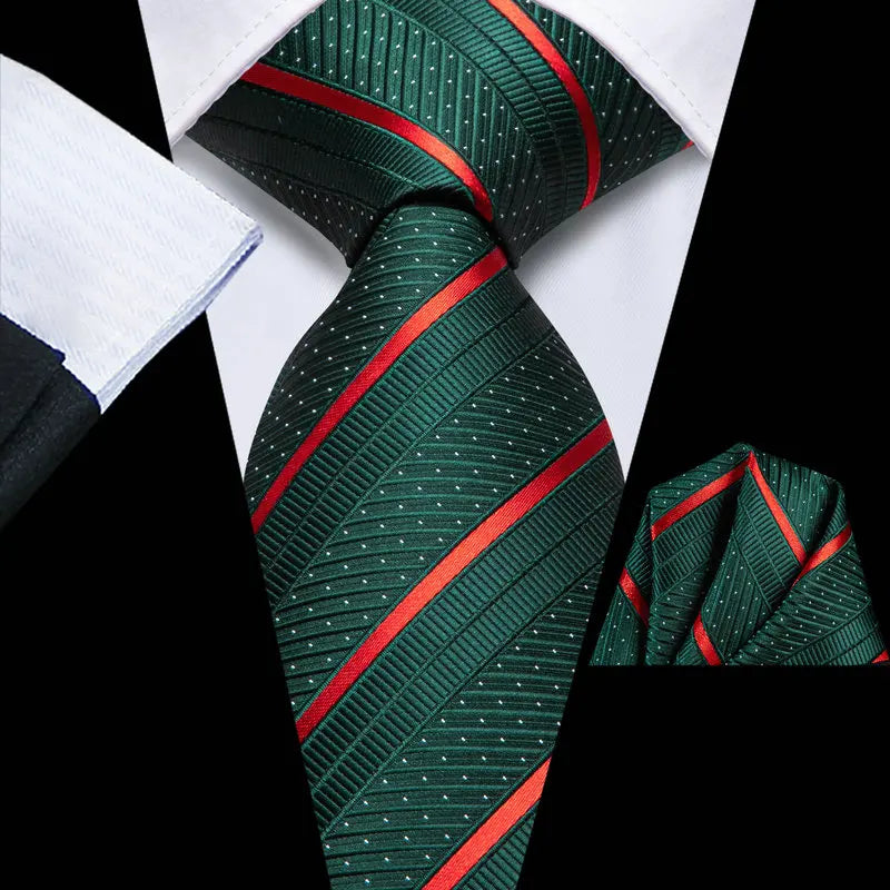 Men's Pocket Square Folding Guide for Travel Style