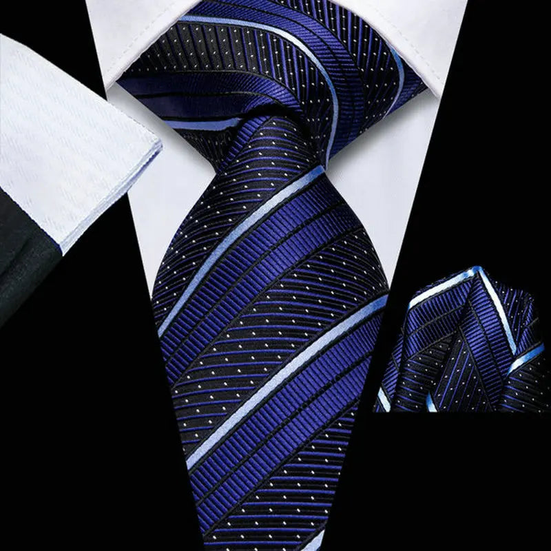 Men's Pocket Square Folding Guide for Travel Style