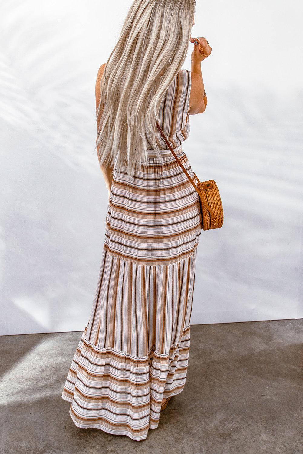 Ärmelloses Kleid mit Streifenmuster, Taillengürtel und Schlitz, ärmellos