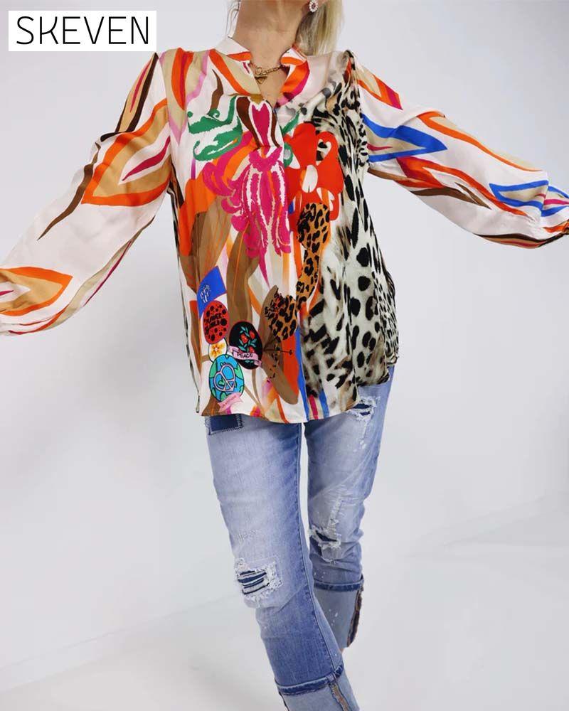 Bunte Bluse mit V-Ausschnitt und Print