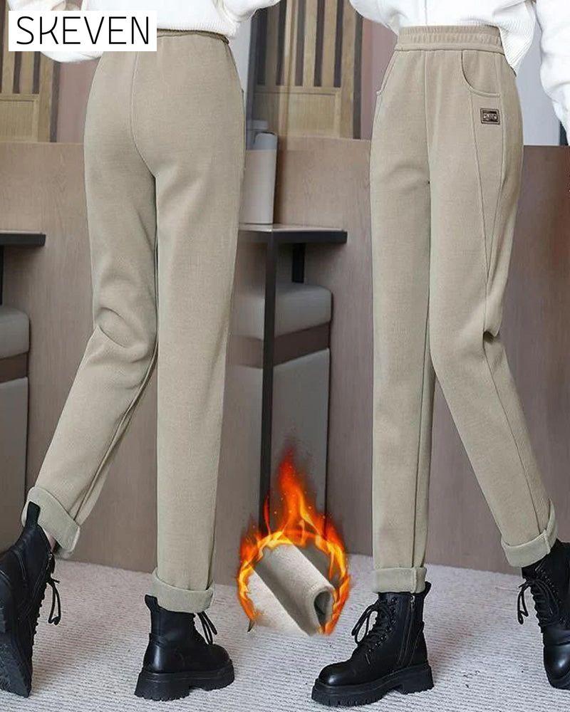 Warme, hochgeschnittene Hose mit Wollfutter