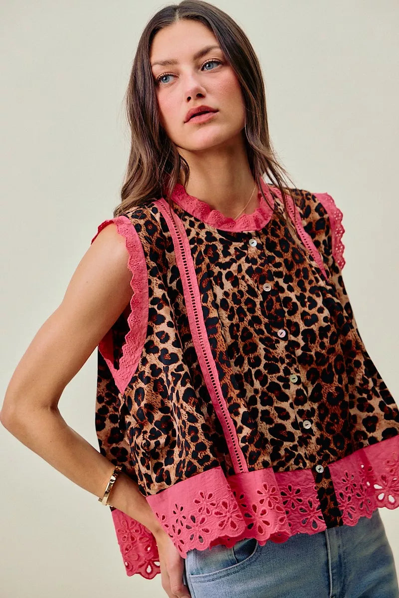 SO ME Leopard Button Up Pleated Sleeveless Blouse