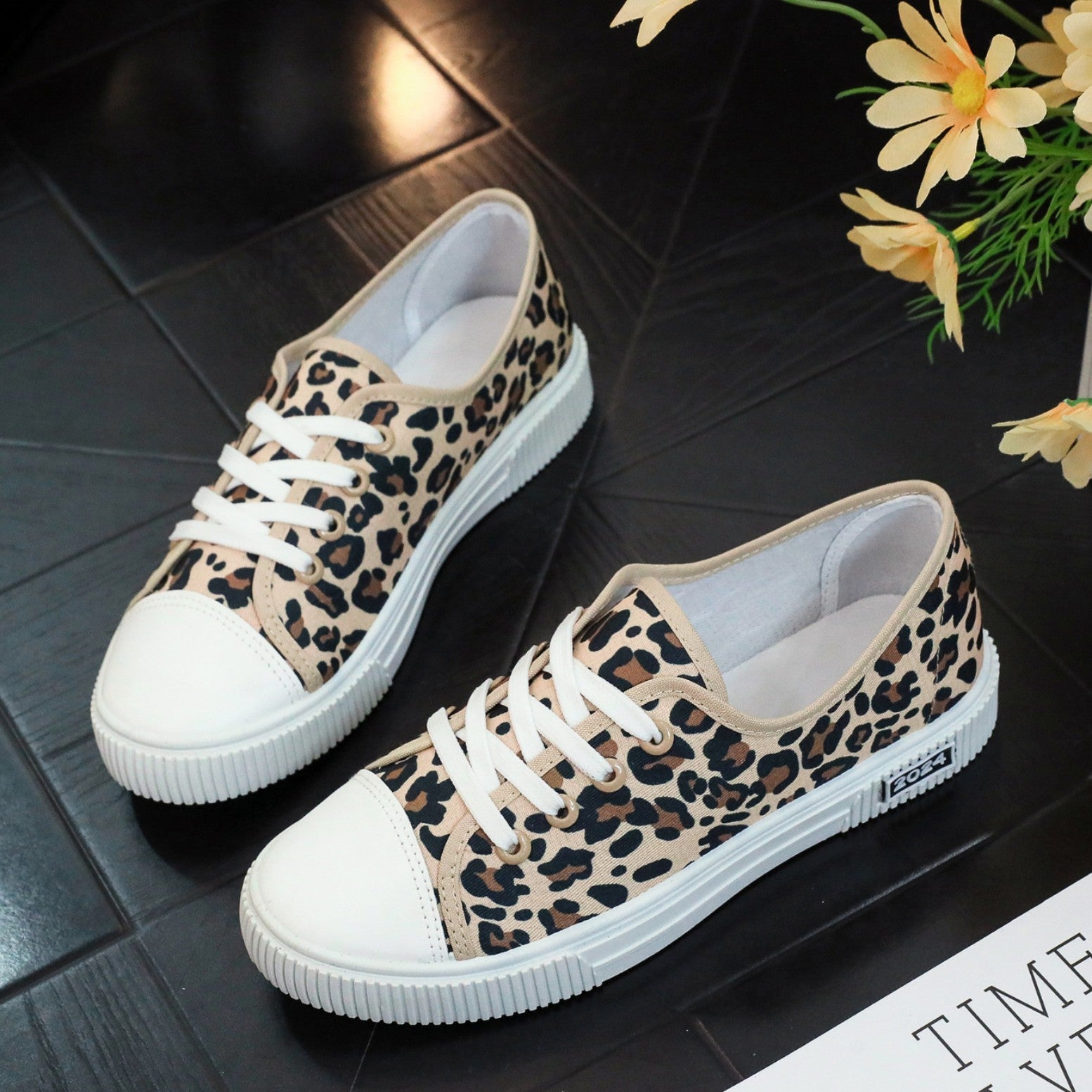 Spring Breathable Flat Casual Shoes