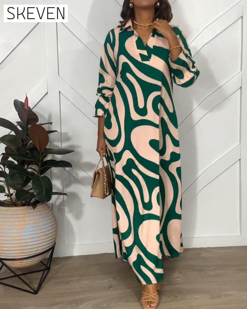 Elegantes, locker sitzendes Kleid mit langen Ärmeln