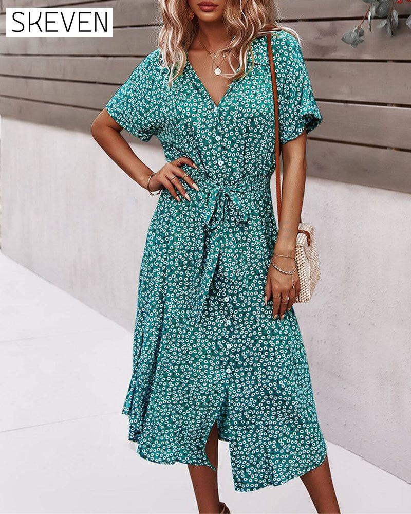 Short-sleeved waisted floral dress