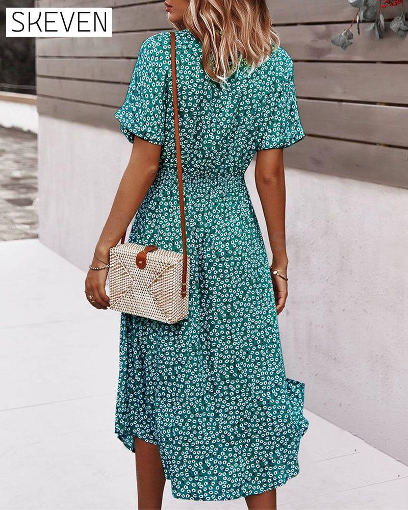 Short-sleeved waisted floral dress